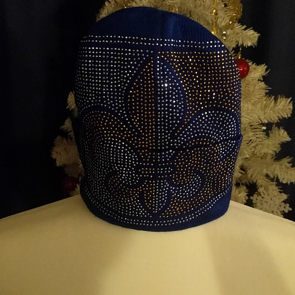 Other - Blue sparkly hat (3 items for 15$) Other - Blue sparkly hat (3 items for 15$)